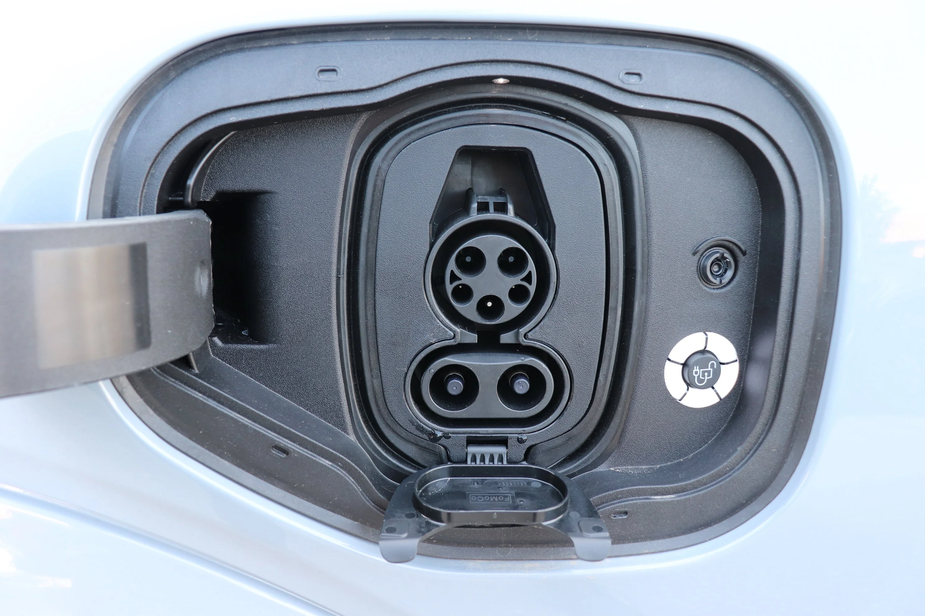 New 2026 GLACIER GRAY METALLIC TRI-COAT Ford Premium image 8