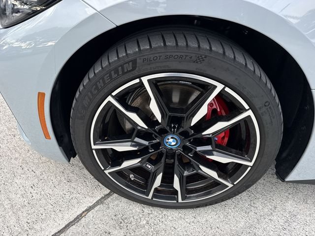 2024 BMW i4 M50 - Photo 10