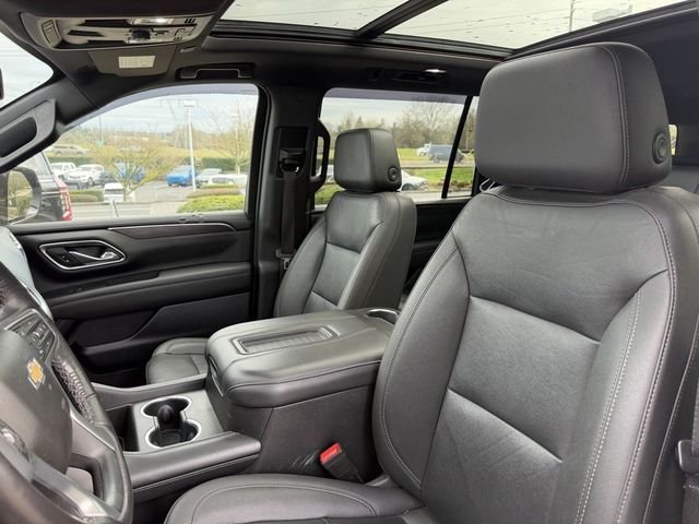 2022 Chevrolet Suburban LT - Photo 15