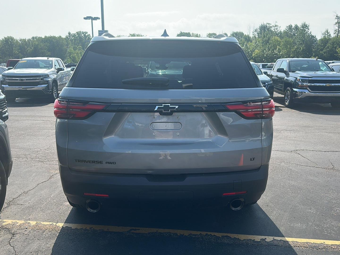 Used 2023 Sterling Gray Metallic Chevrolet LT Cloth image 3