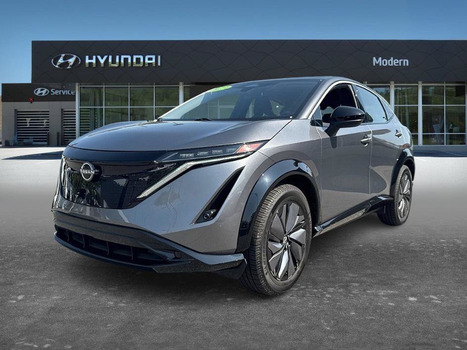 Used 2023 Gun Metallic Nissan VENTURE+ image 1