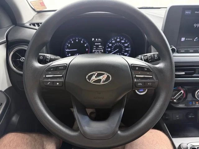Used 2023 Blue Hyundai SEL image 25