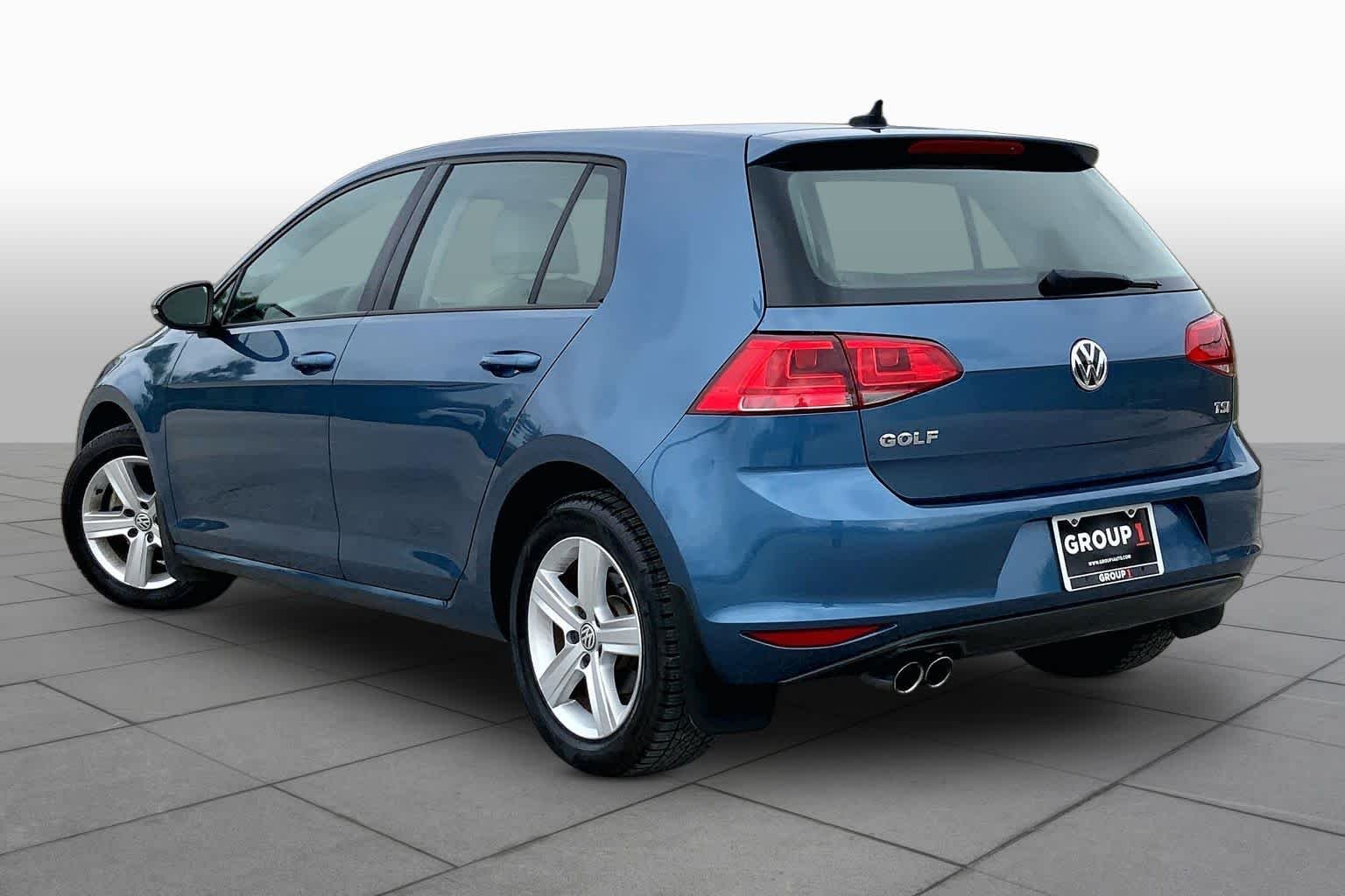 Used 2017 Silk Blue Metallic Volkswagen Wolfsburg Edition image 12