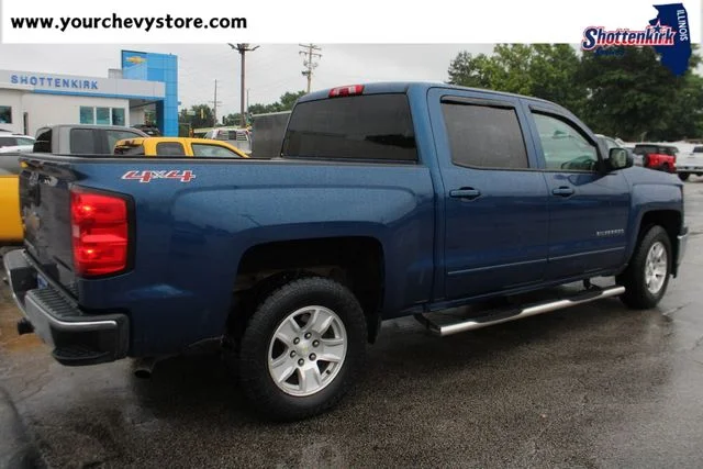 Used 2015 Blue Chevrolet LT image 4