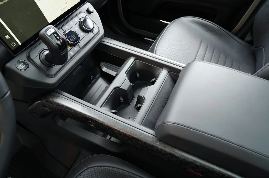 New 2026 Borasco Grey Land Rover OCTA image 33