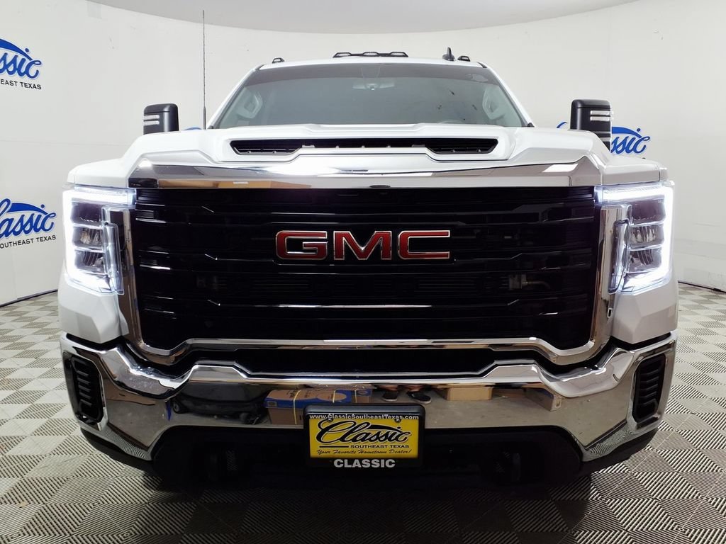 Used 2023 SUMMIT WHITE GMC Pro image 3