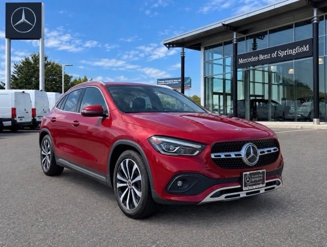 Used 2023  Mercedes-Benz GLA 250 image 1
