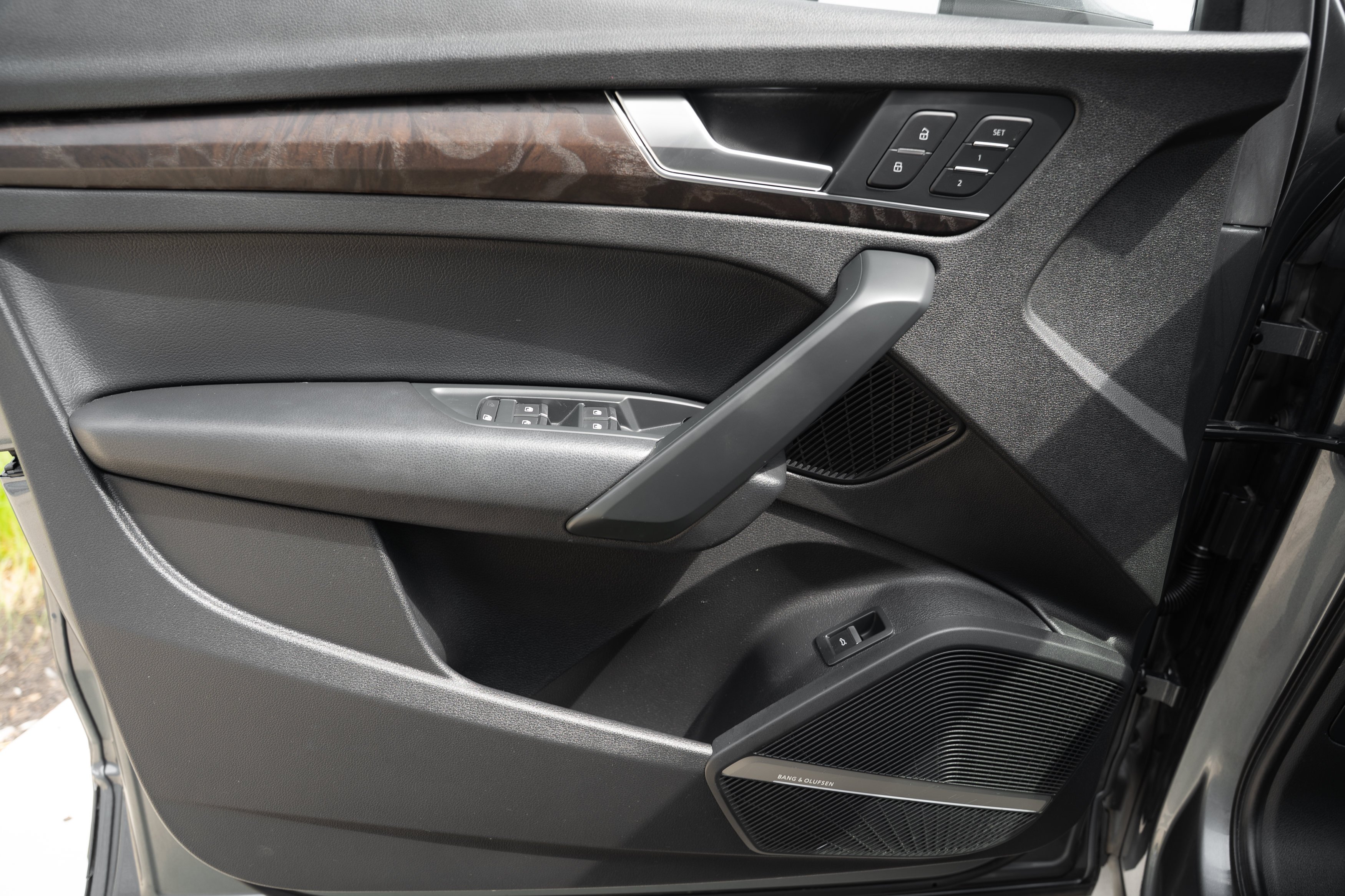 Used 2018 Monsoon Gray Metallic Audi Premium Plus image 20