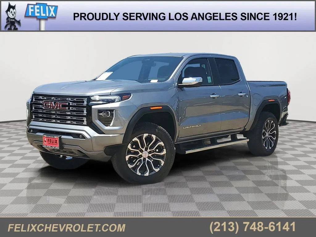 2024 GMC Canyon 4WD Denali Crew Cab Short Box's photo