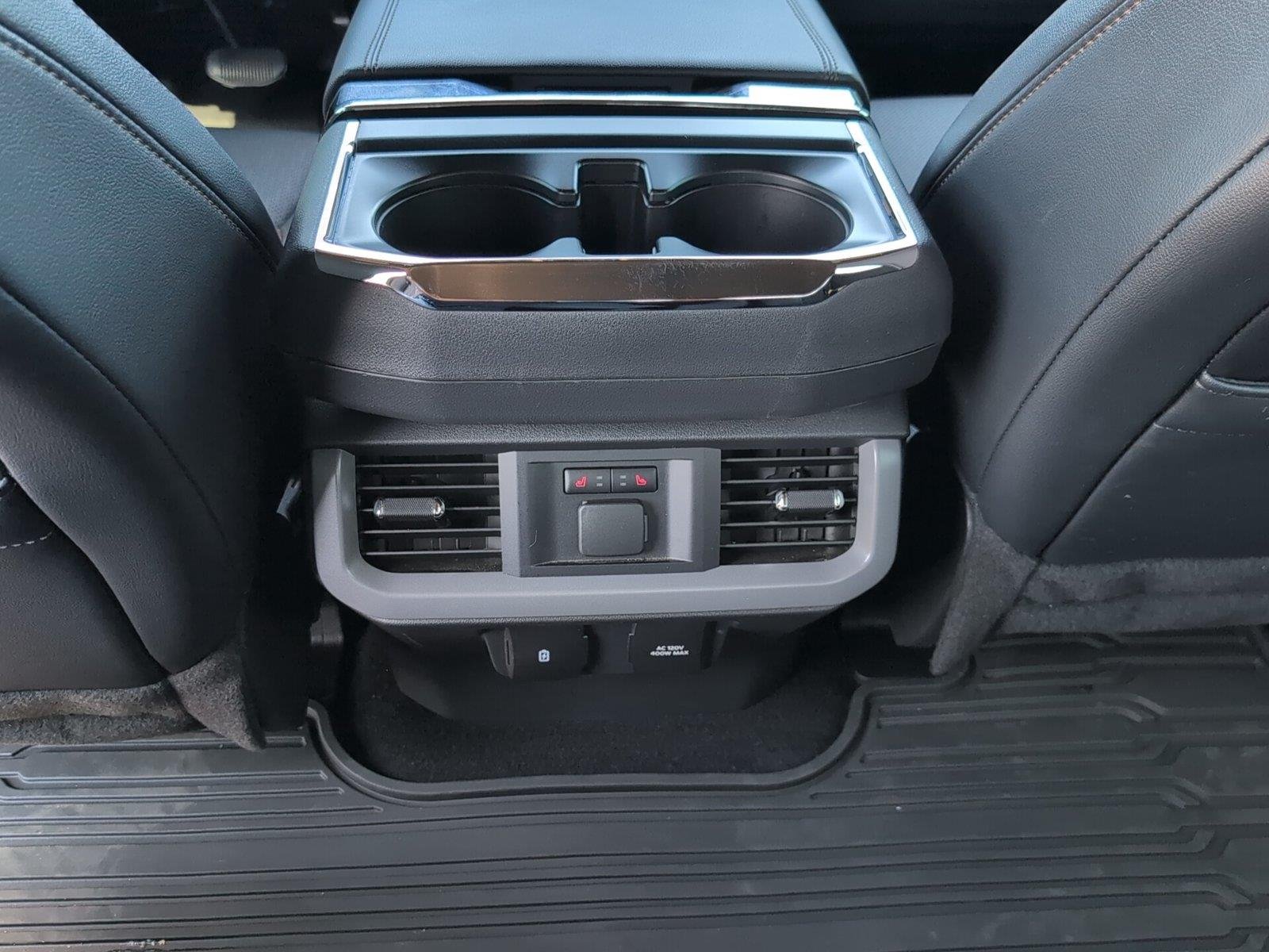 Used 2024 Oxford White Ford LARIAT image 24