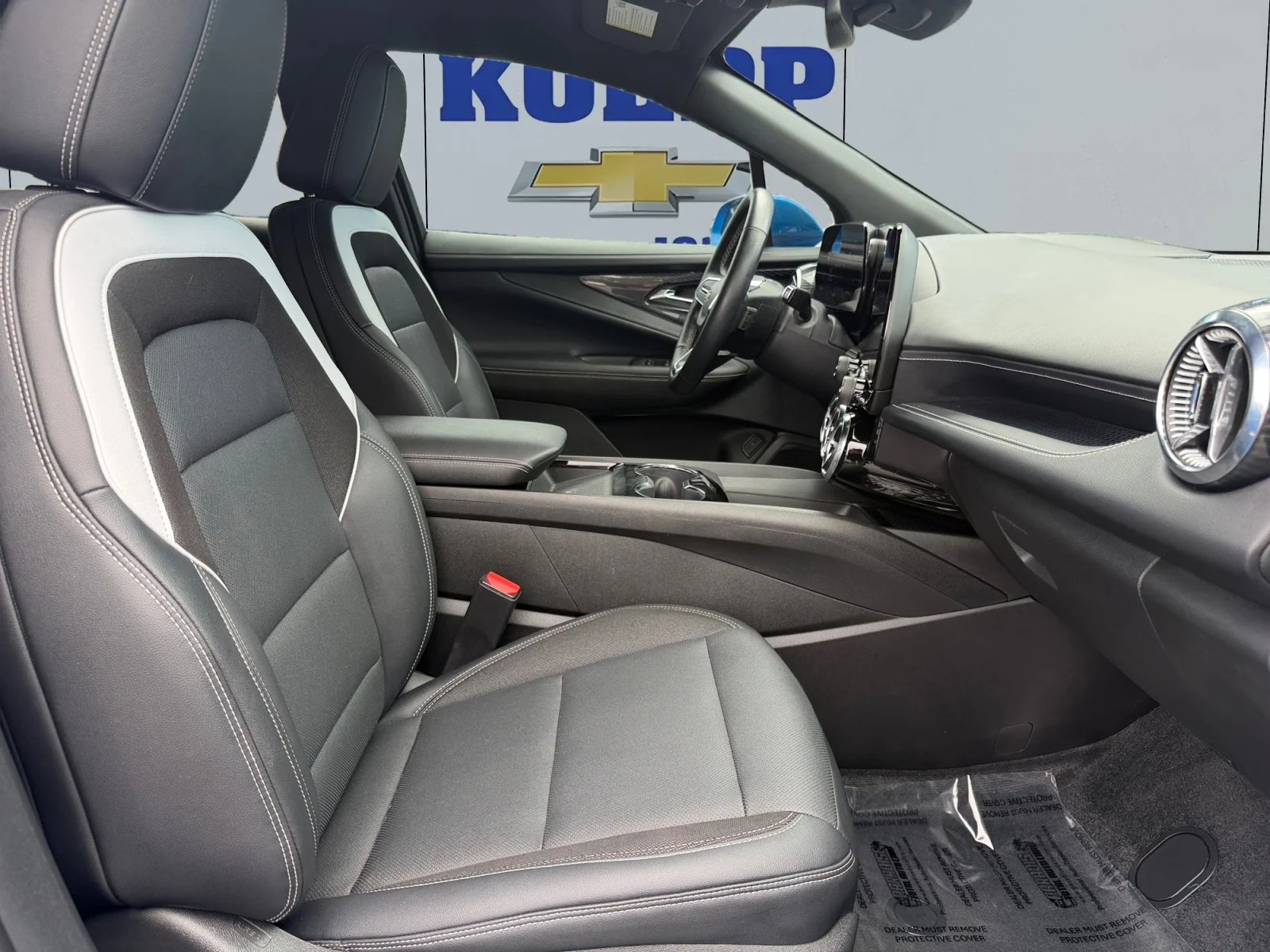 Used 2024 Riptide Blue Metallic Chevrolet LT image 17