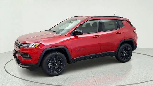 New 2026 Red Hot Pearlcoat Jeep Latitude image 6