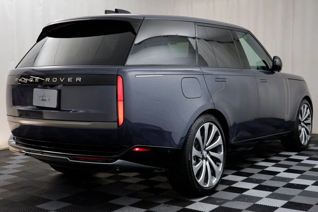2025 Land Rover Range Rover SE - Photo 21