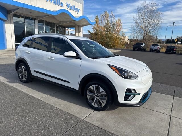 Used 2022 Kia Niro EX with VIN KNDCC3LG9N5125295 for sale in College Place, WA