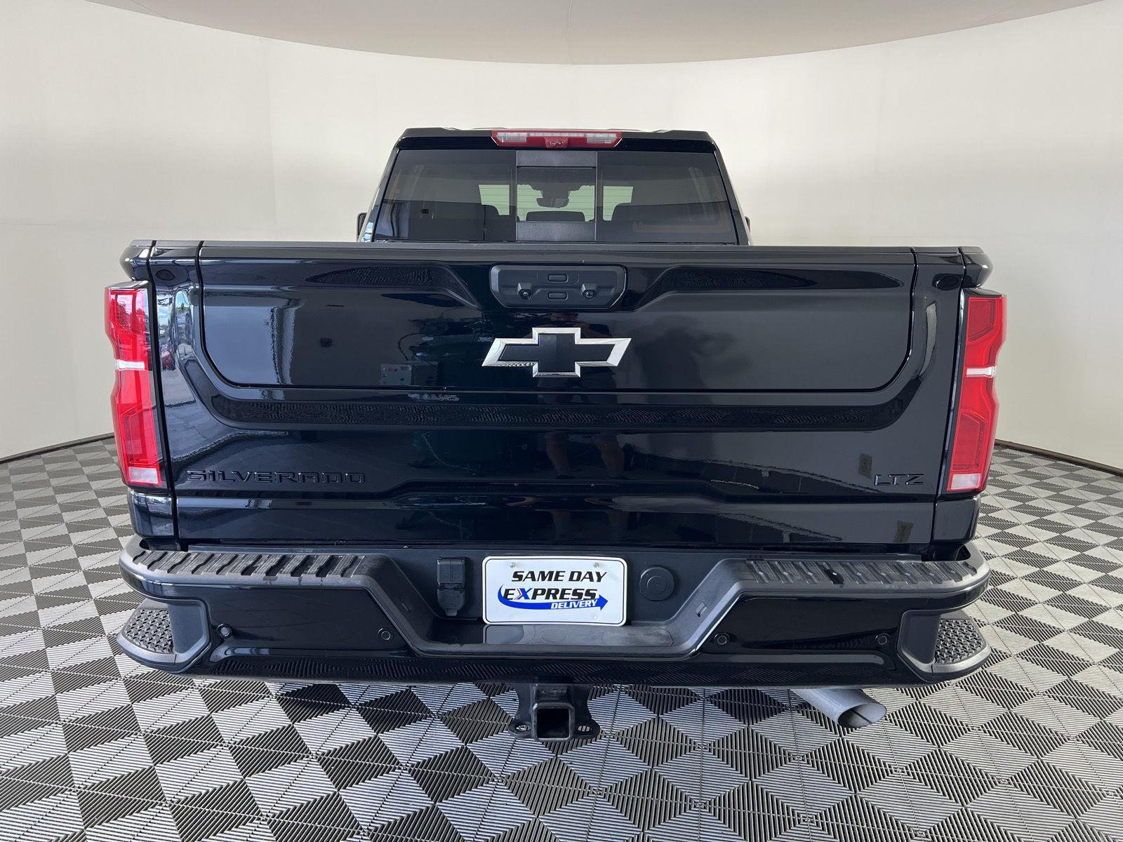 Used 2026 Black Chevrolet LTZ image 26