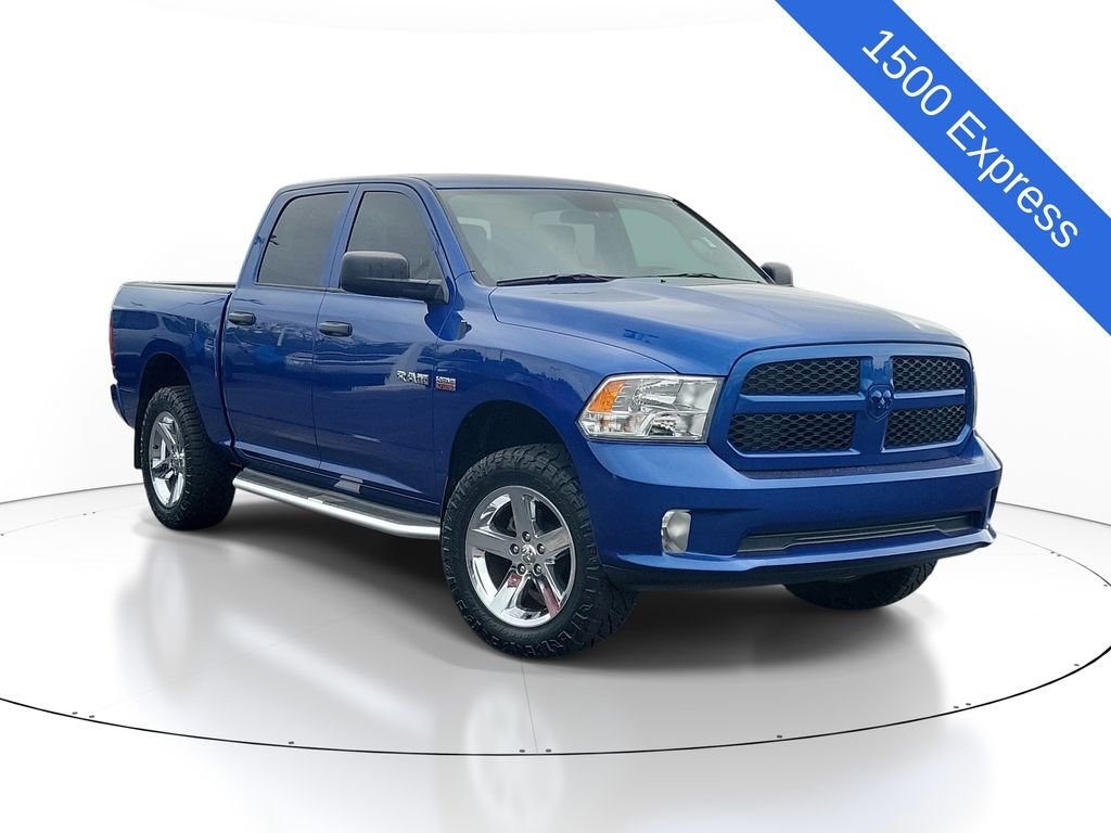 2017 RAM 1500 Express 4x4 Crew Cab 5'7's photo