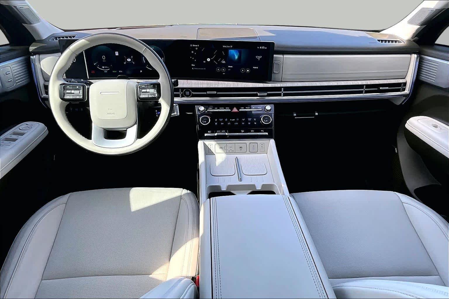 Used 2025 Ecotronic Gray Hyundai Calligraphy image 16