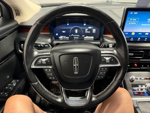 Used 2023 Infinite Black Metallic Lincoln Reserve image 34