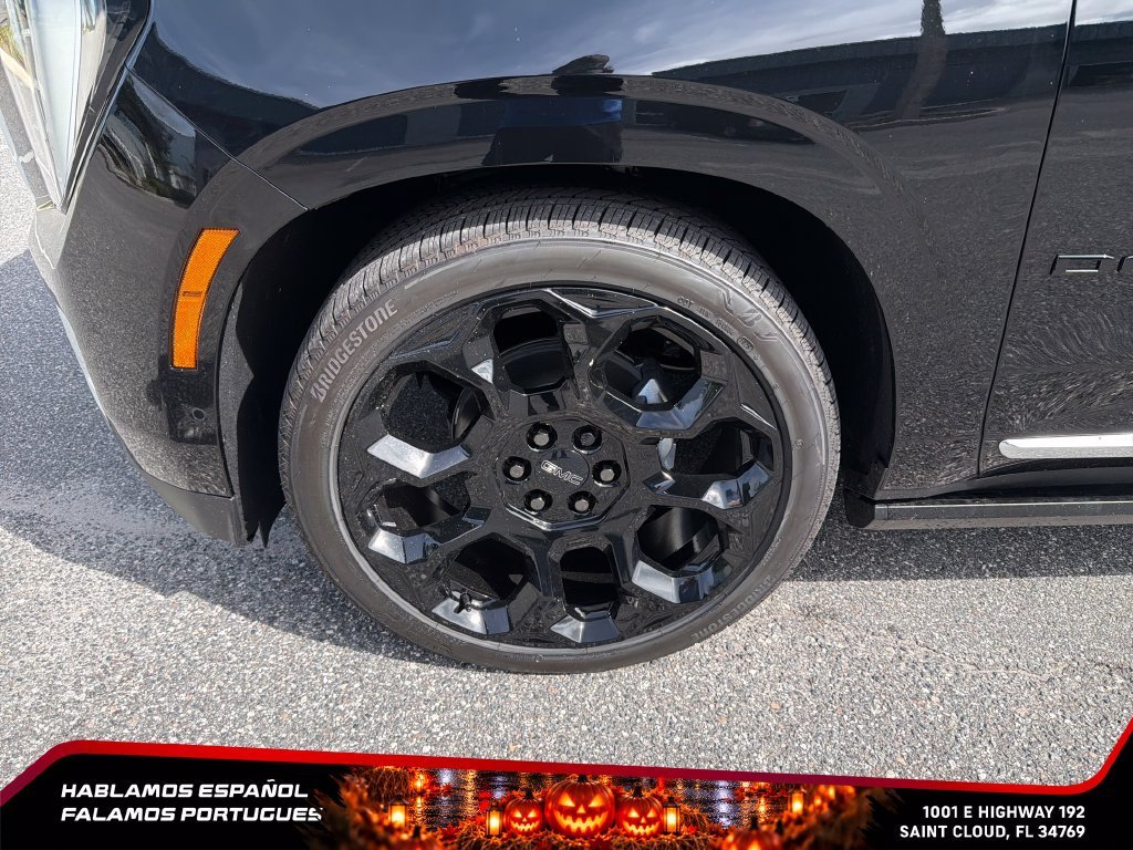 2026 GMC Yukon XL Denali - Photo 10