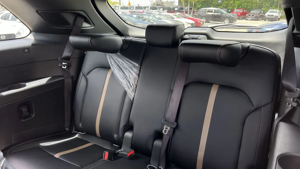 2025 Mazda CX-90 Premium Plus Package - Photo 38
