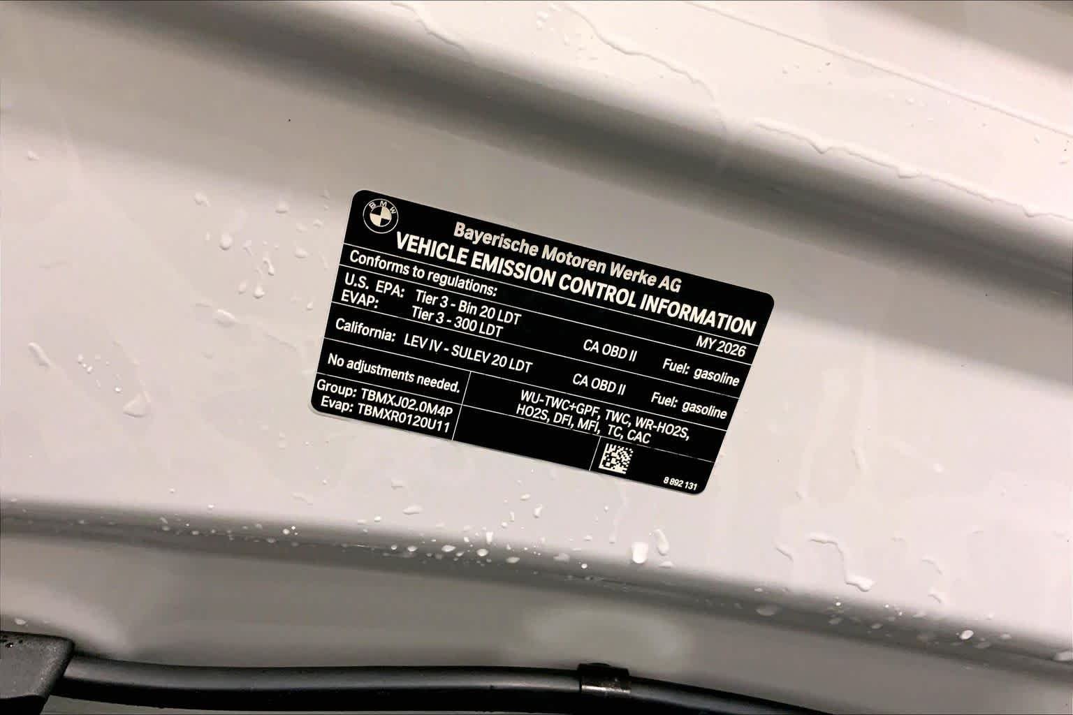 New 2026 Mineral White Metallic BMW xDrive28i image 17