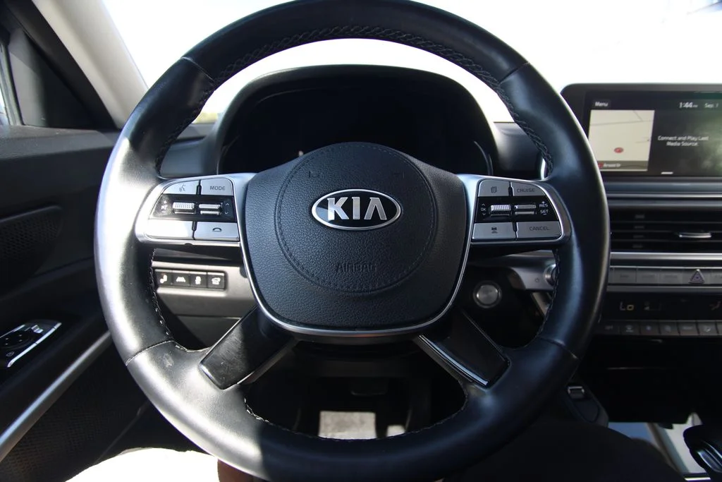Used 2020 Gravity Gray Kia EX image 22