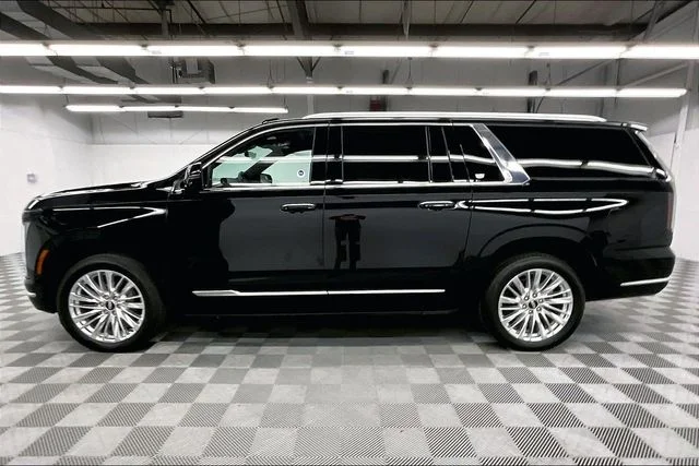 Used 2025 Black Raven Cadillac Premium image 15