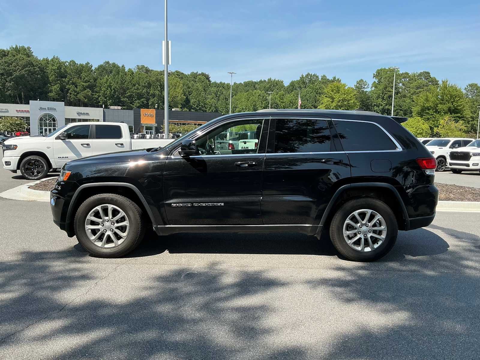 Used 2021 Jeep Grand Cherokee Laredo E with VIN 1C4RJEAG0MC551174 for sale in Woodstock, GA