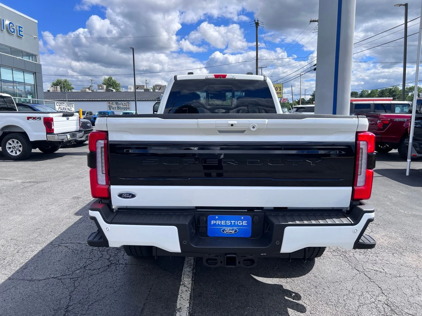 New 2026 Star White Metallic Tri-Coat Ford F-350® Platinum® image 10