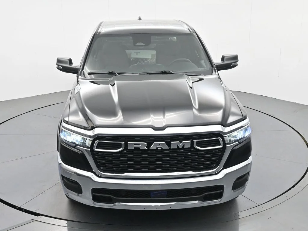 New 2026 Diamond Black Crystal Pearl-Coat Exterior Paint RAM Big Horn/Lone Star image 25