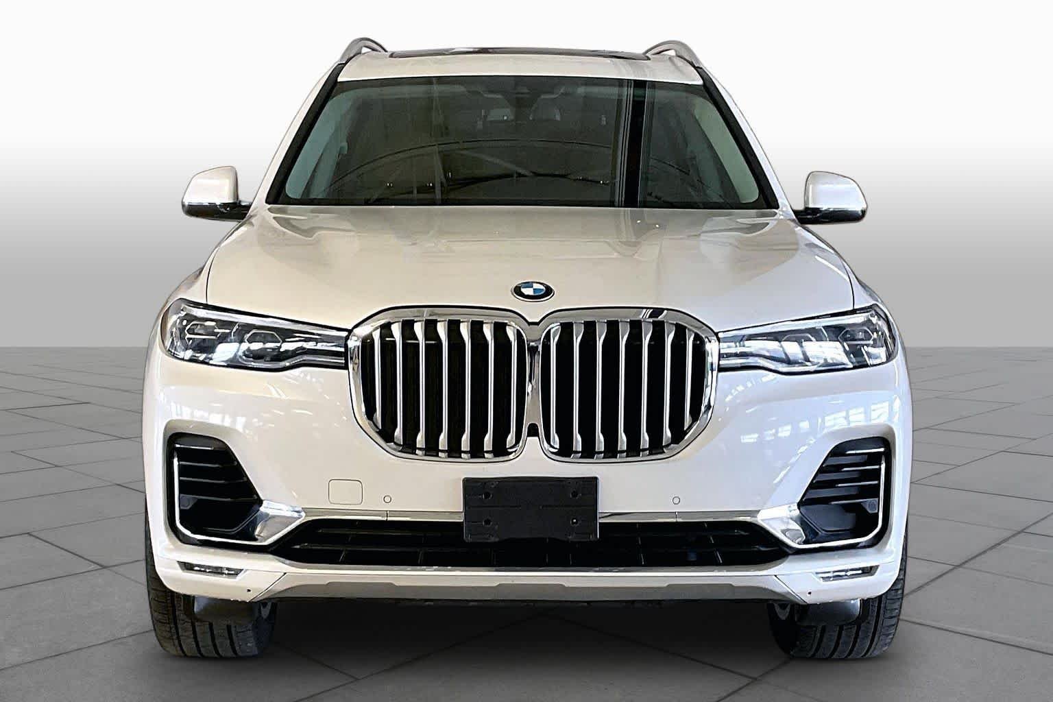 Used 2020 Mineral White Metallic BMW xDrive40i image 3