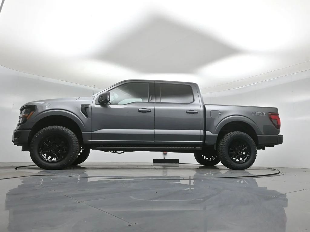 New 2026 Gray Ford XLT image 7