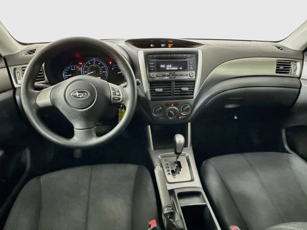 Used 2011 Blue Subaru 2.5X image 23