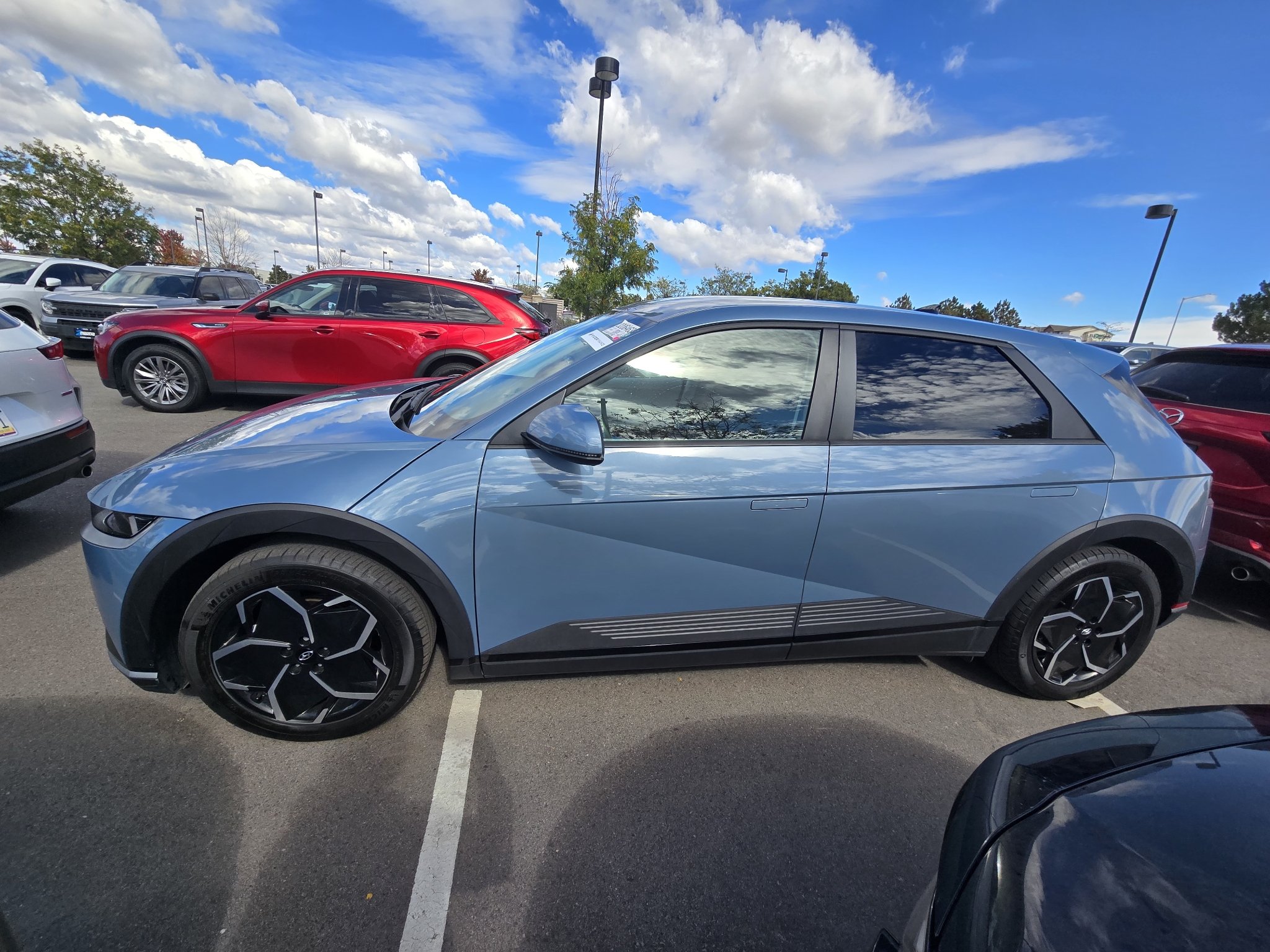Used 2024 Lucid Blue Hyundai SEL image 12