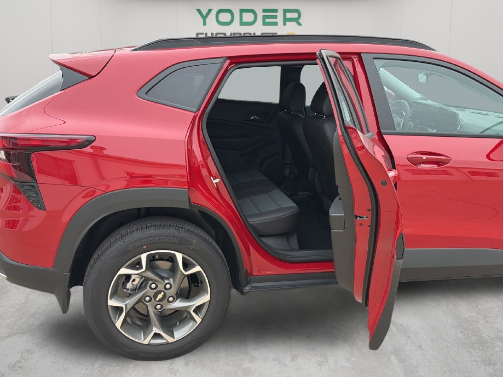 2026 Chevrolet Trax LT - Photo 45