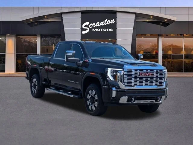 Used 2024 Onyx Black GMC Denali image 7