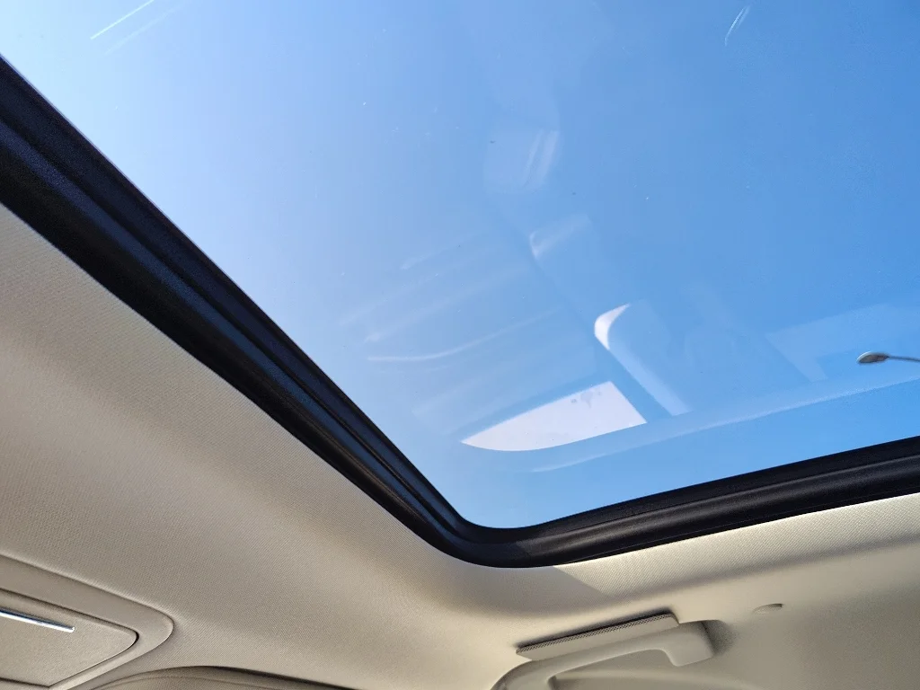 New 2026 Red Carpet Metallic Tinted Clearcoat Lincoln Reserve® image 24