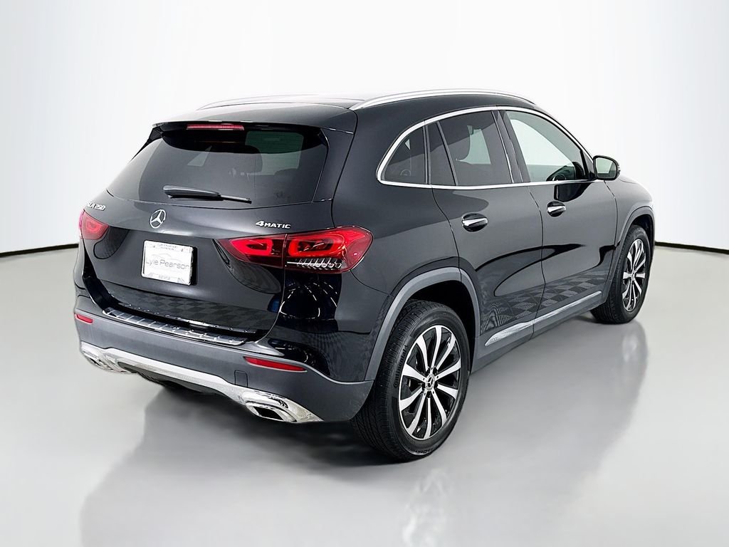 Used 2022 Black Mercedes-Benz GLA 250 image 9