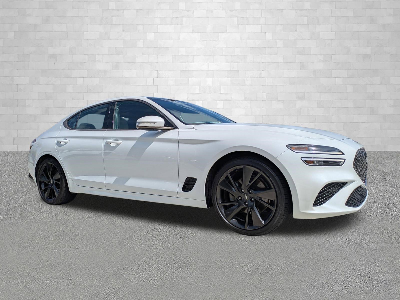 2023 Genesis G70 2.0T Standard AWD's photo