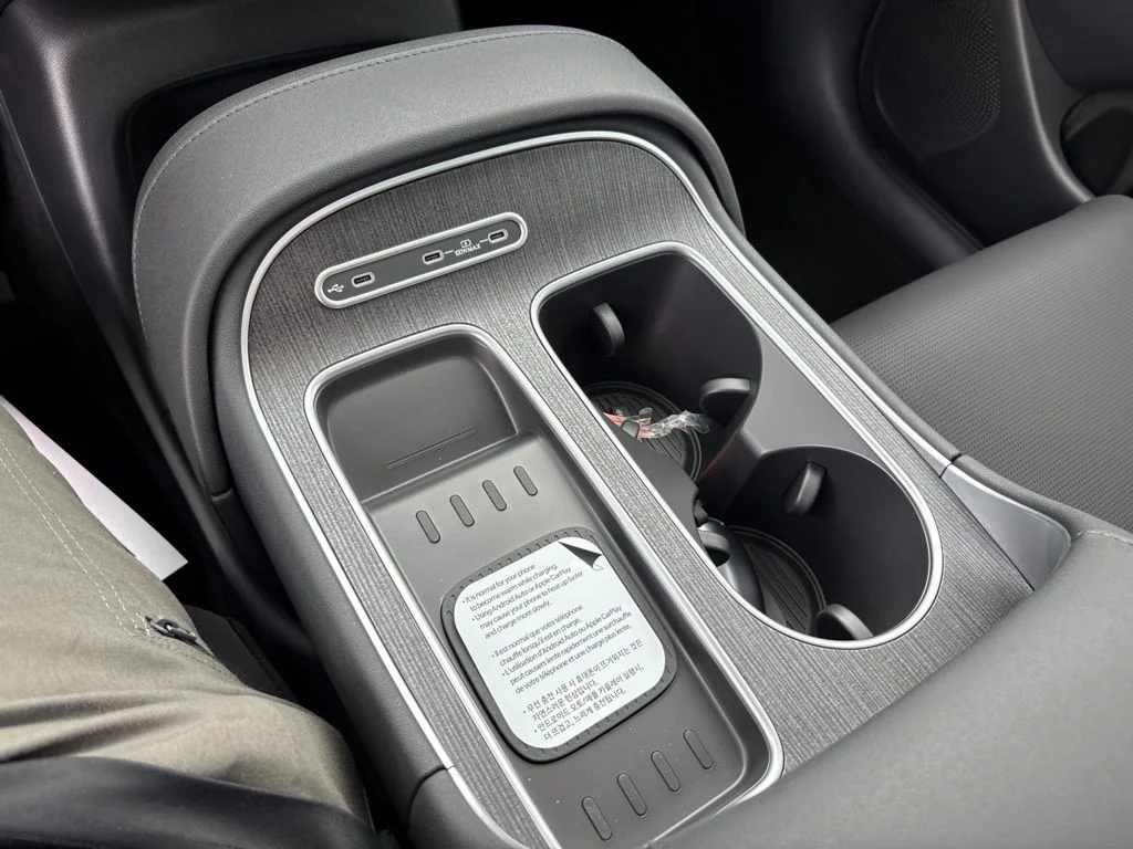 New 2026 Gray Hyundai SEL Premium image 17