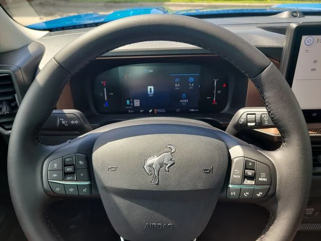 New 2026 Blue Metallic Ford Outer Banks image 29