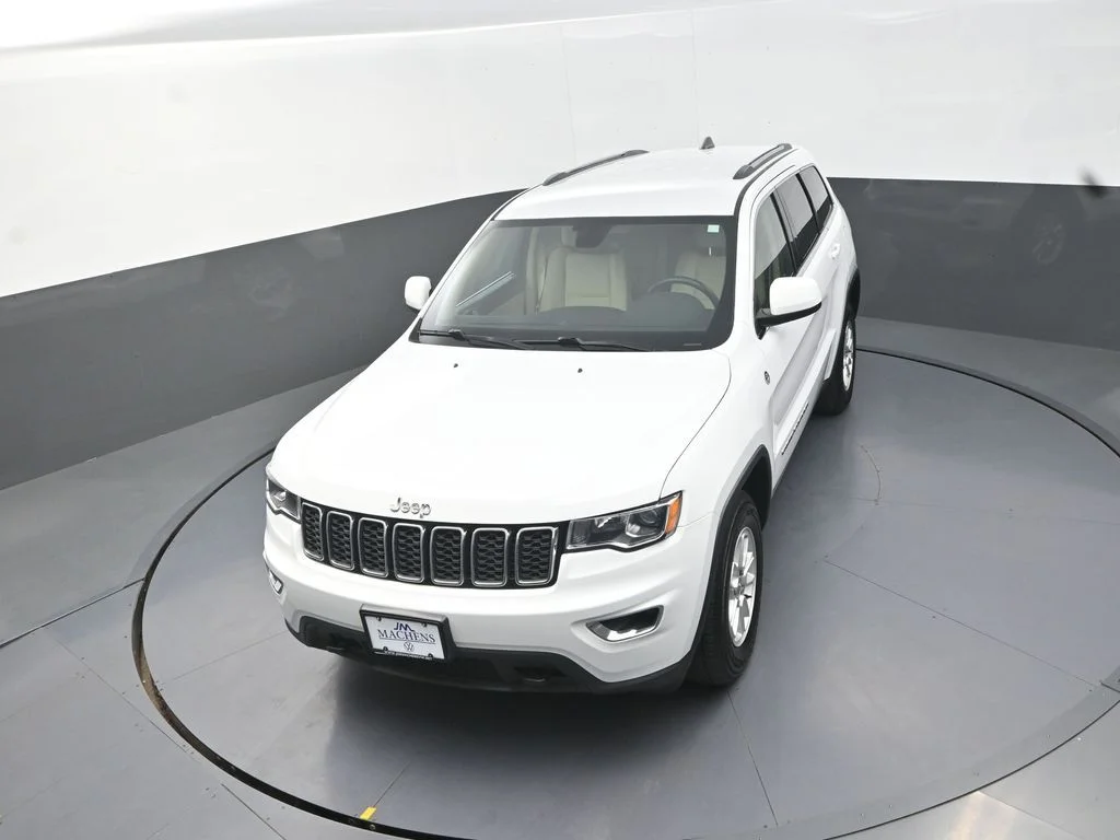 Used 2019 White Jeep Laredo E image 15