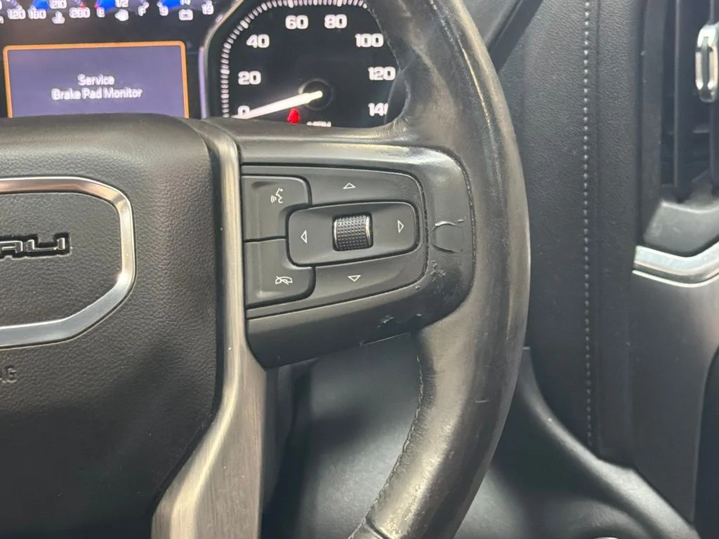 Used 2020 White Frost Tricoat GMC Denali image 21