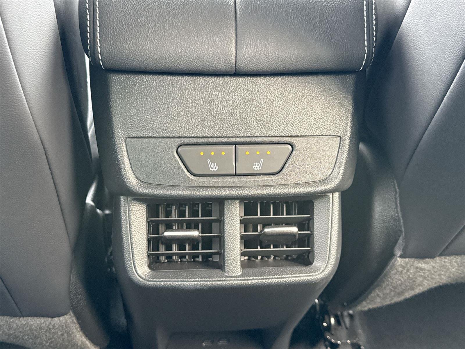 Used 2026 Summit White GMC AWD Denali image 20
