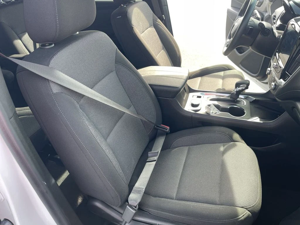 Used 2023 White Chevrolet LT image 24