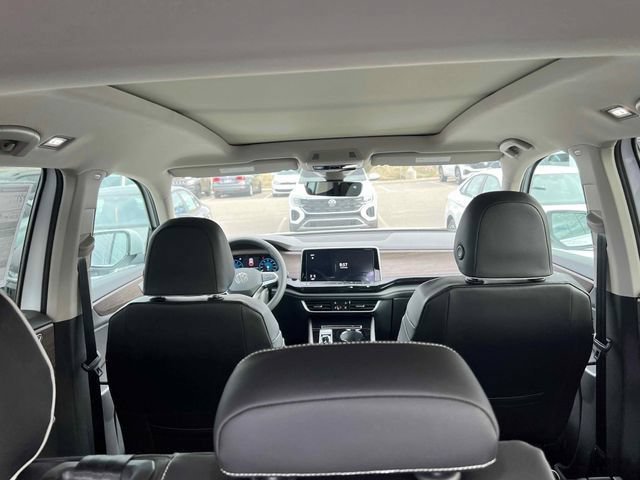 New 2026 Opal White Volkswagen 2.0T SEL Premium R-Line image 14