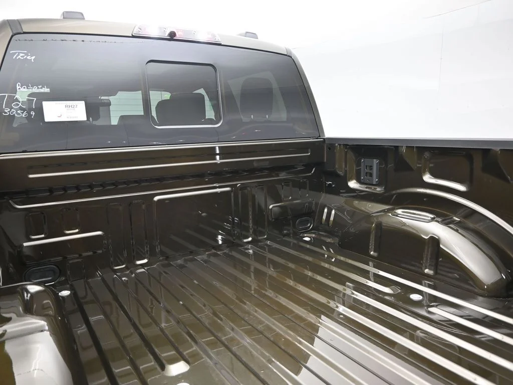 New 2026 Shelter Green Ford Raptor image 24