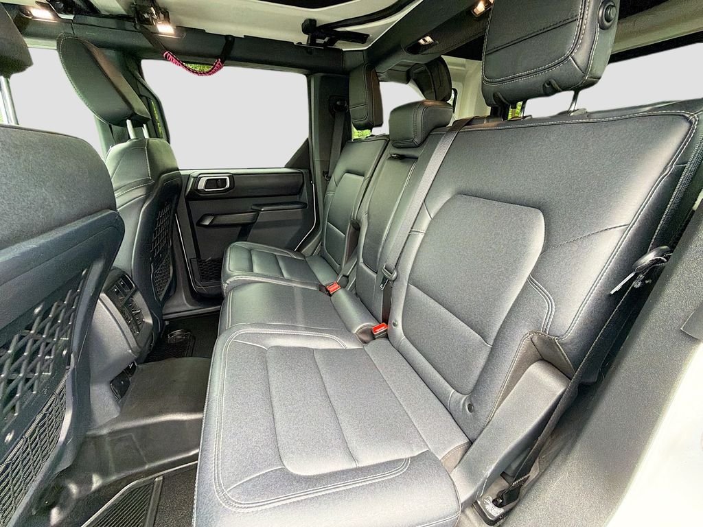 Used 2025 OXFORD WHITE Ford Badlands image 24