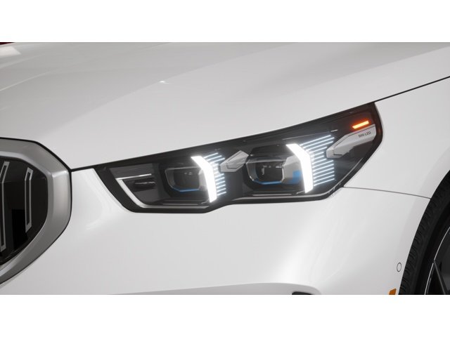 New 2027 White BMW 540i image 6