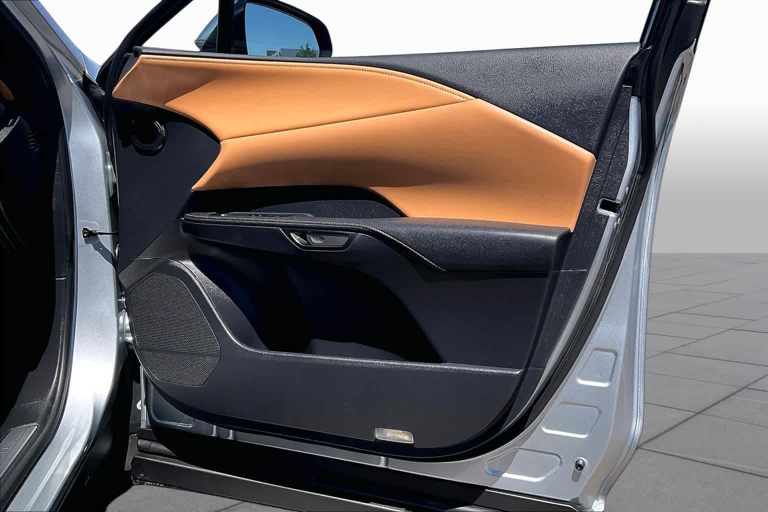 Used 2026 Iridium Lexus Premium image 21